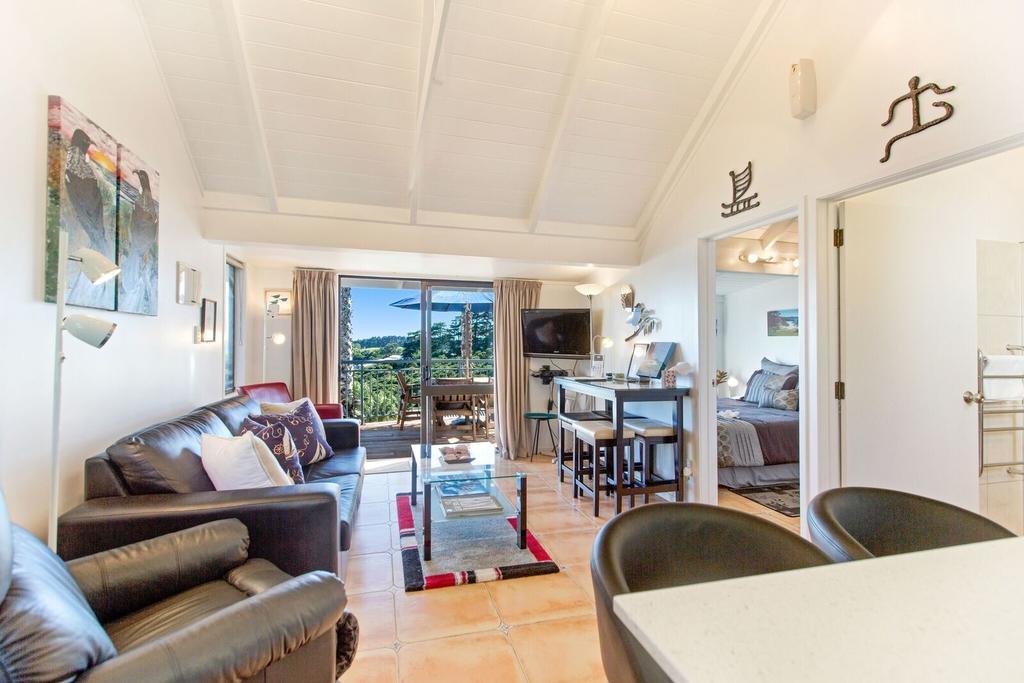 Villa Topaz At Palm Beach By Waiheke Unlimited Exterior photo